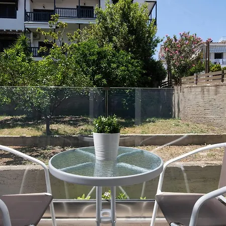 Olenia Luxury 3 Apartment *