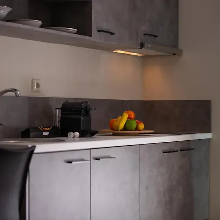 Olenia Luxury 3 Apartment