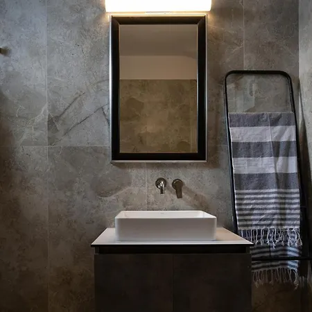 Olenia Luxury 3