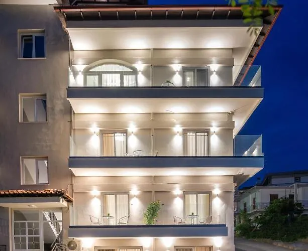 Olenia Luxury 3 *